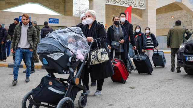 İranlı turistler, alışveriş için Van'a geliyor
