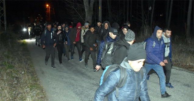 Suriyeliler İzmir’den Yunanistan’a gidiyor