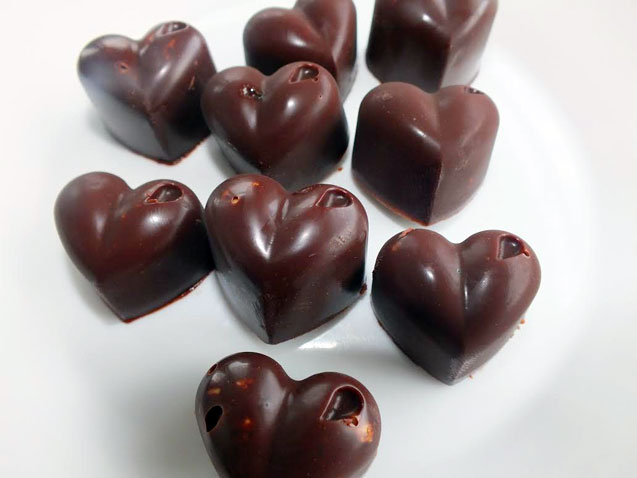 çikolata kalp sağlığını iyileştirir)